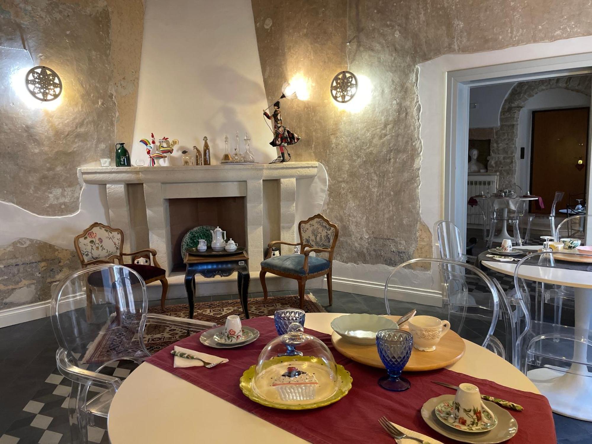 Palazzo Siena De Facendis Bed & Breakfast Bitonto Exterior photo